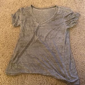 American Eagle V Neck